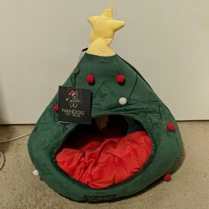 New w/ Tags! Small Dog/Cat House Christmas Tree